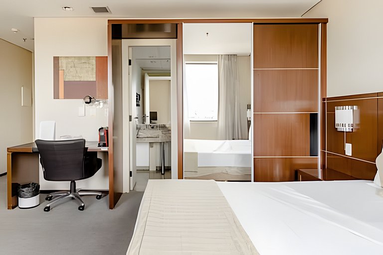 Flat espaçoso, localização privilegiada ap 1503