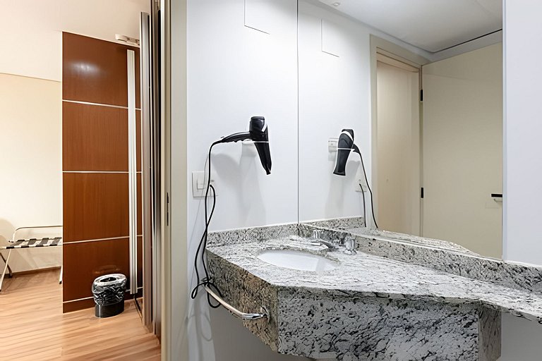 Apartamento  1806  - com piscina